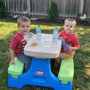 Meet your Posher, Debbie